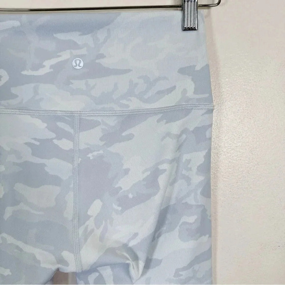 Lululemon Wunder Under High-Rise Tight 25" Luxtreme - Picture 11 of 16